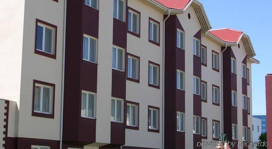 Chagala Atyrau Hotel ภายนอก รูปภาพ